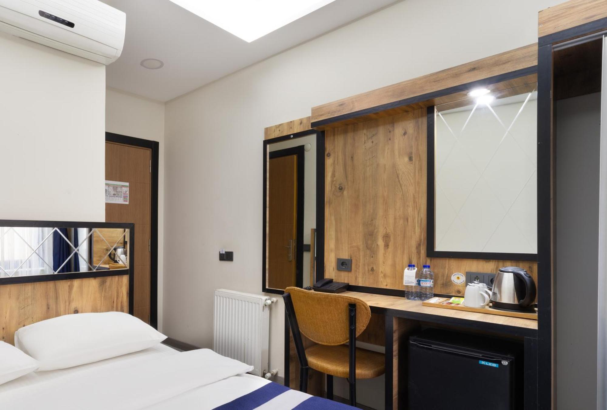 Grand Margarita Hostel Istanbul Exteriör bild